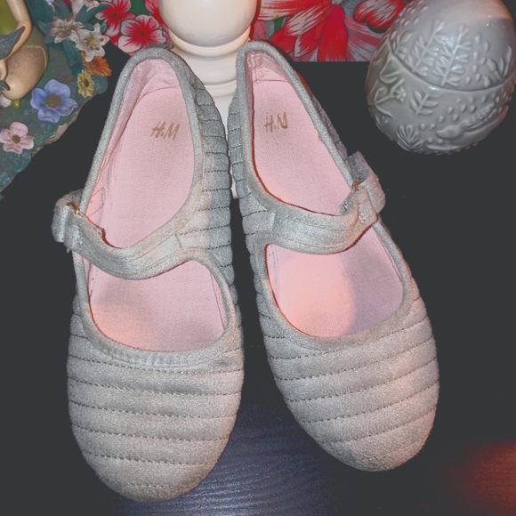 Quilted Maryjanes 2f30 - Picture 3 of 6